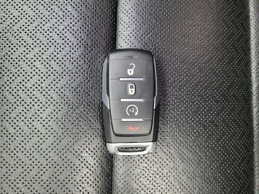 2019 RAM 1500 in Huntsville, AL 35816 - 18093585 32