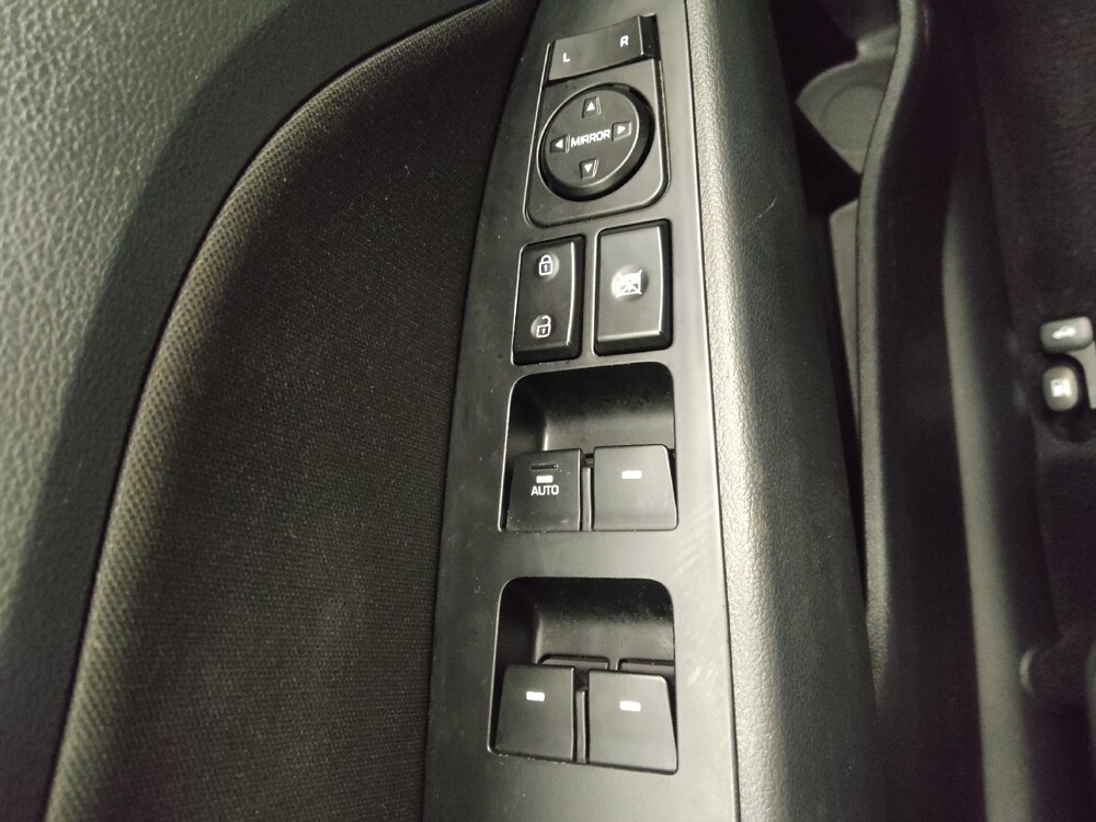 2020 Hyundai Elantra in Midlothian, IL 60445 - 18093586 27