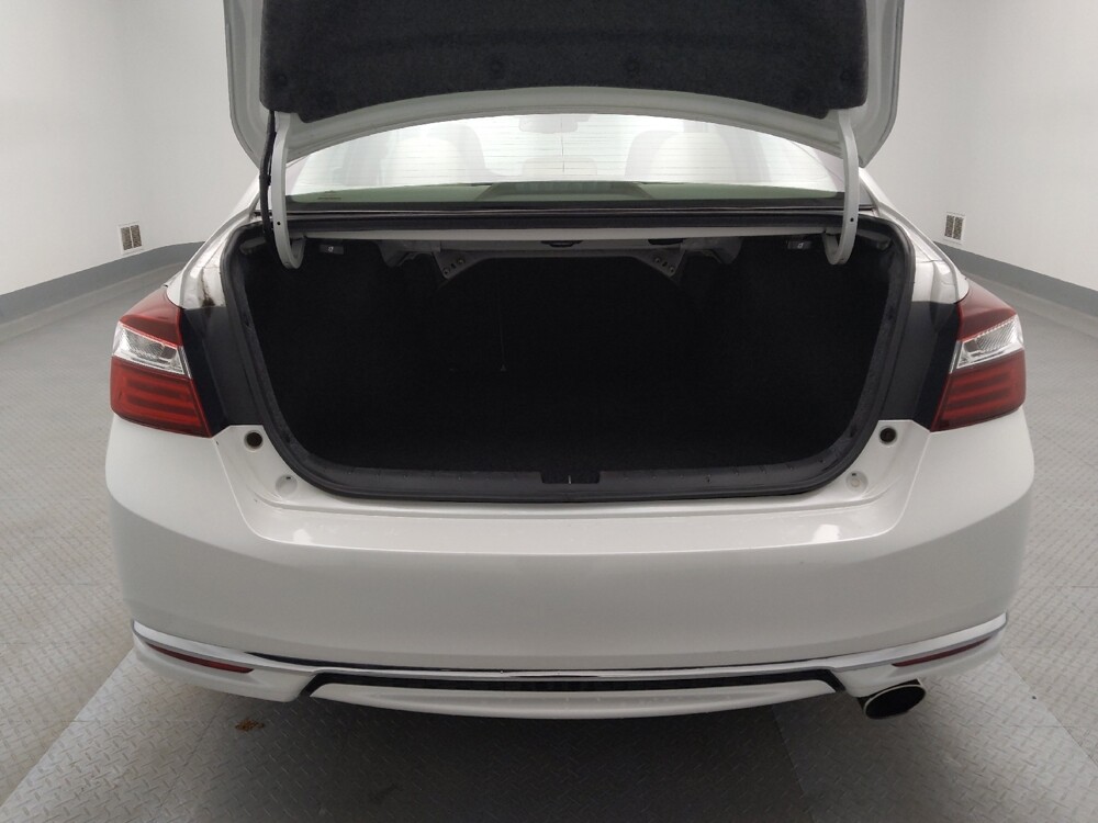 2017 Honda Accord in Lakewood, CO 80215 - 18093588 29