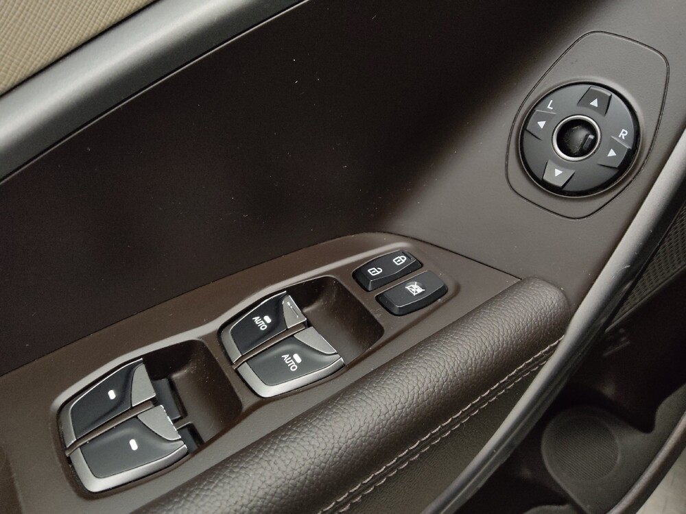 2017 Hyundai Santa Fe in Colorado Springs, CO 80909 - 18093589 27