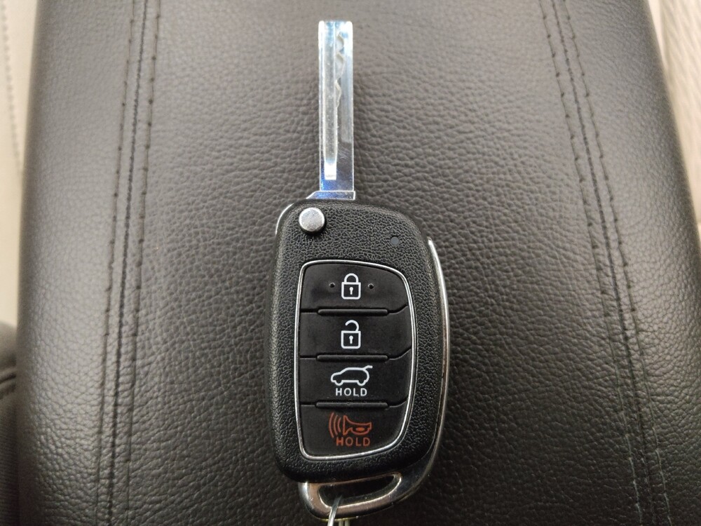 2017 Hyundai Santa Fe in Colorado Springs, CO 80909 - 18093589 32