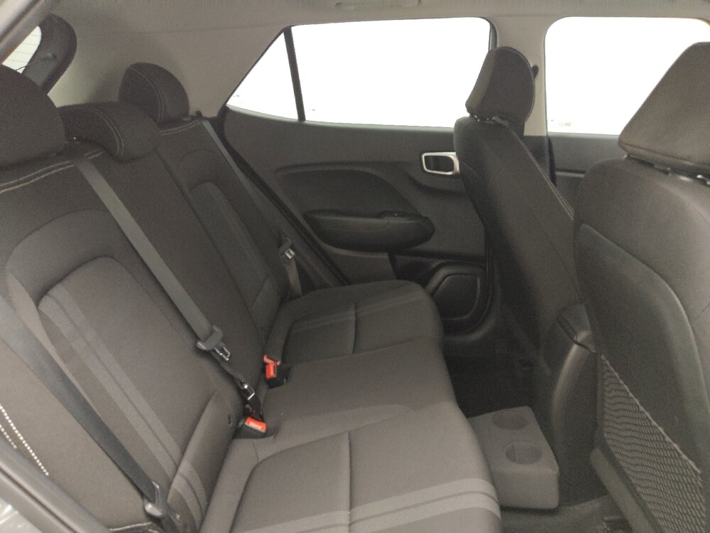 2020 Hyundai Venue in Lakewood, CO 80215 - 18093595 19