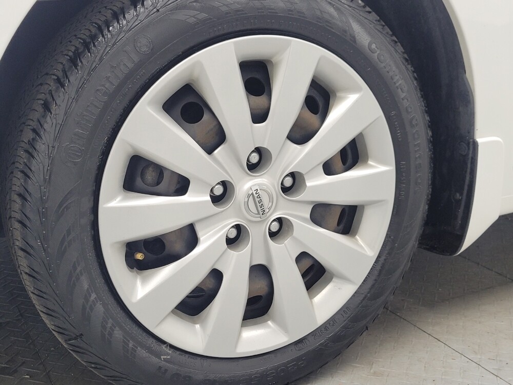 2017 Nissan Sentra in Antioch, TN 37013 - 18093600 31