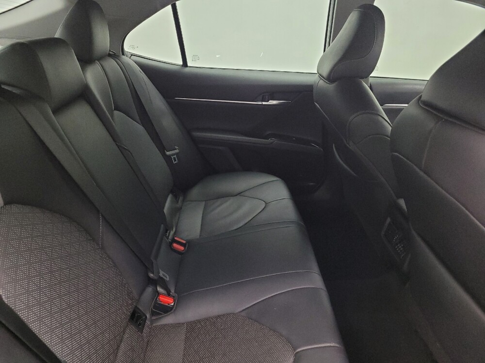 2019 Toyota Camry in Memphis, TN 38115 - 18093609 19