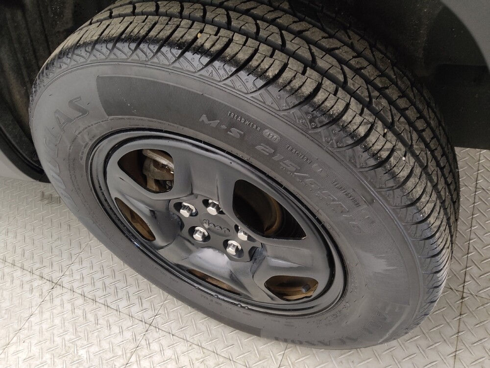 2017 Jeep Renegade in Corpus Christi, TX 78412 - 18093614 31