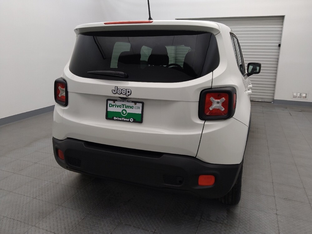 2017 Jeep Renegade in Corpus Christi, TX 78412 - 18093614 7