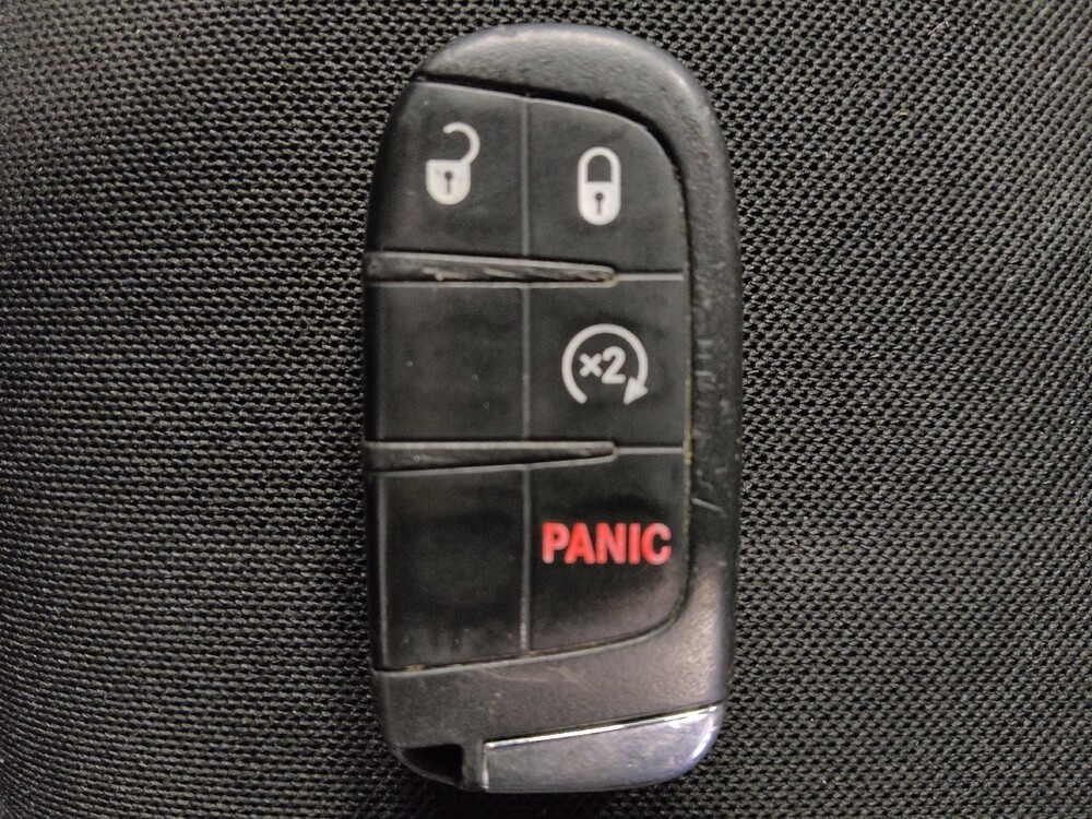 2017 Jeep Renegade in Corpus Christi, TX 78412 - 18093614 32