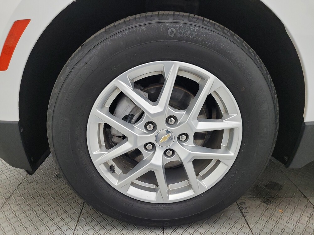 2022 Chevrolet Equinox in Glendale, AZ 85301 - 18093615 31