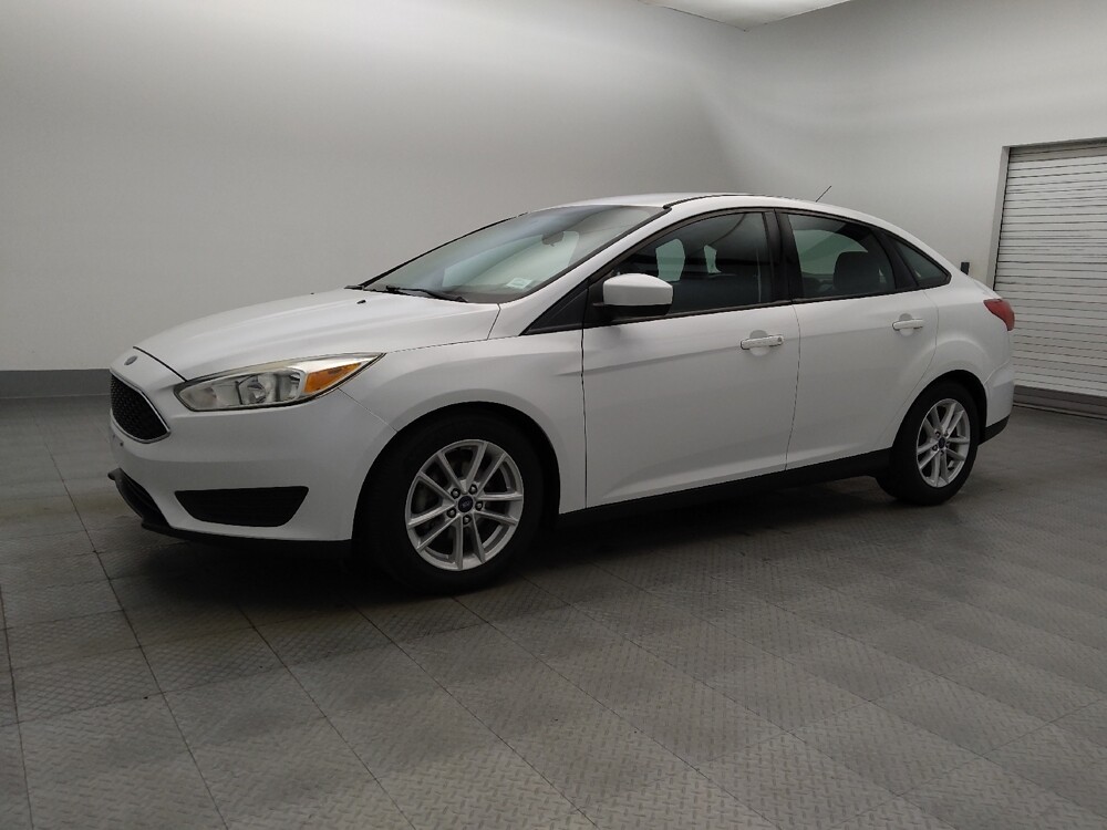 2018 Ford Focus in Glendale, AZ 85301 - 18093616 2
