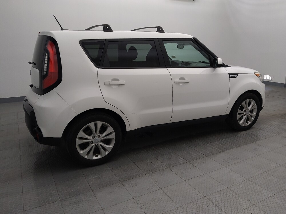 2016 Kia Soul in Live Oak, TX 78233 - 18093618 10