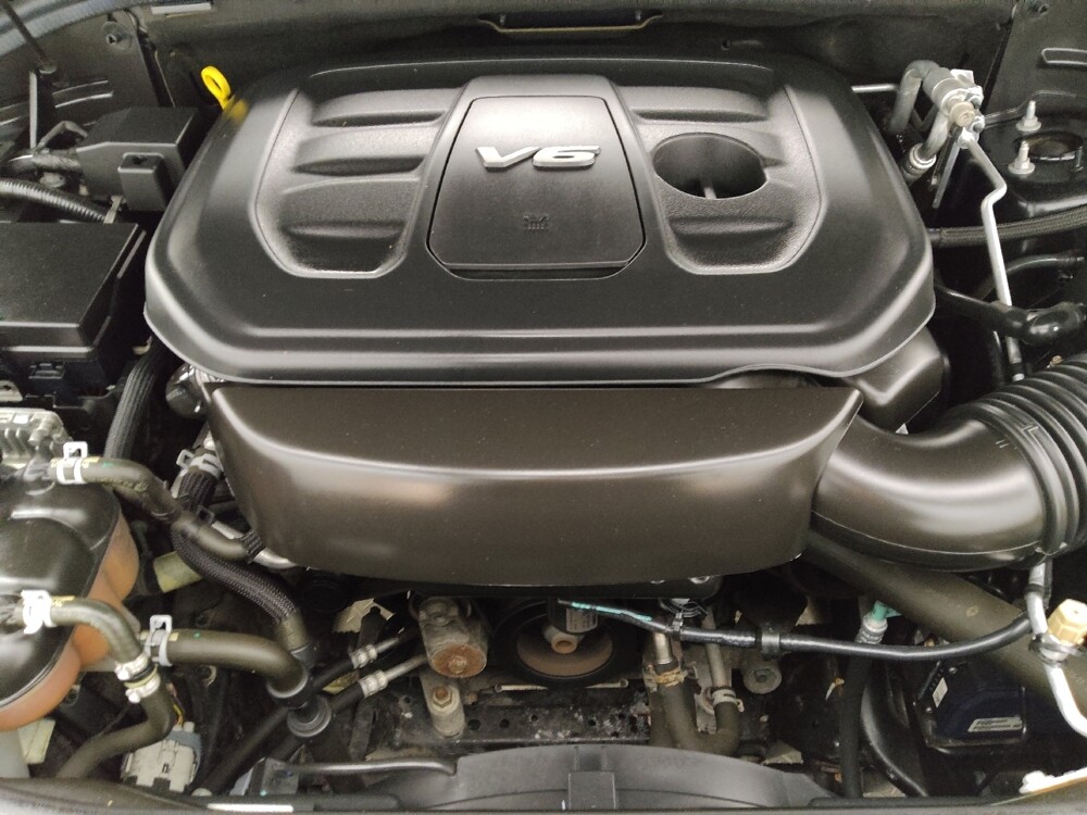 2019 Jeep Grand Cherokee in Houston, TX 77060 - 18093622 30