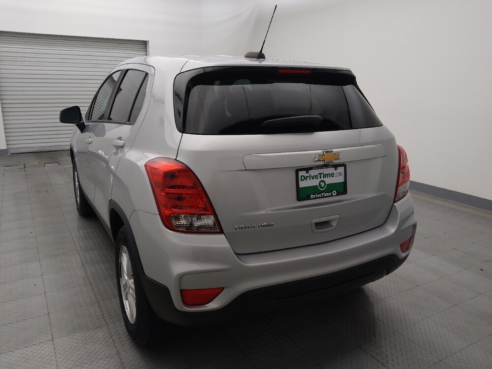 2022 Chevrolet Trax in Houston, TX 77060 - 18093623 6