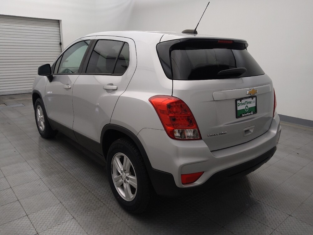 2022 Chevrolet Trax in Houston, TX 77060 - 18093623 5
