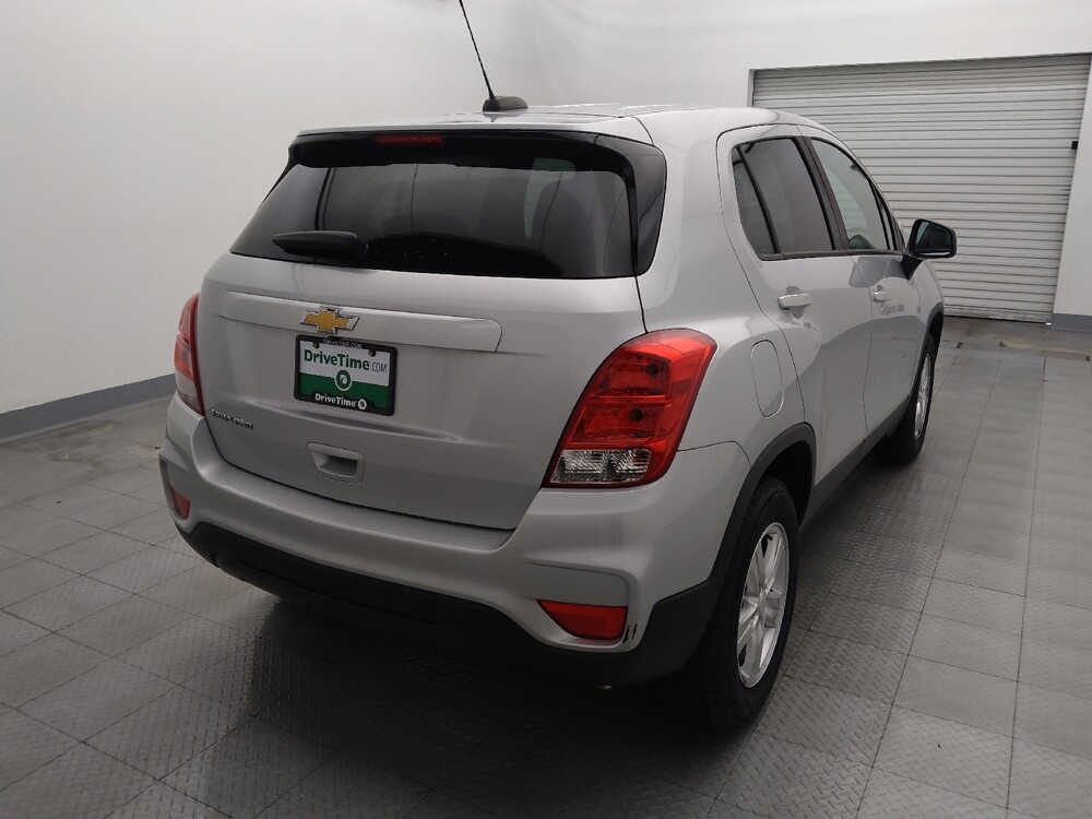 2022 Chevrolet Trax in Houston, TX 77060 - 18093623 7