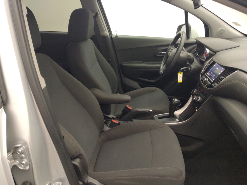 2022 Chevrolet Trax in Houston, TX 77060 - 18093623 21