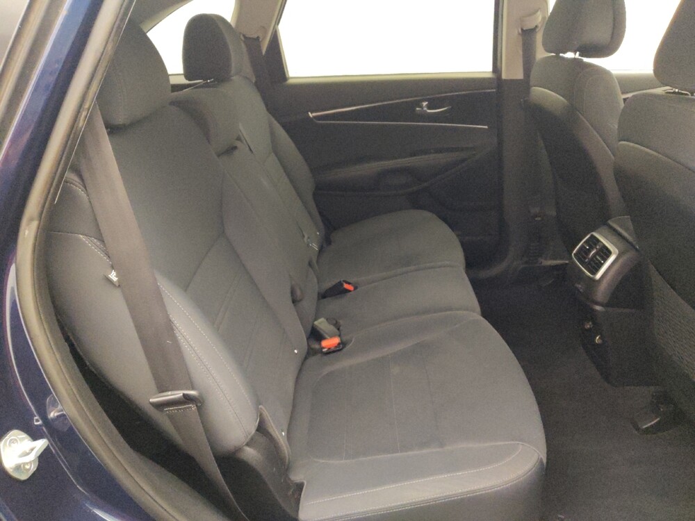 2016 Kia Sorento in Houston, TX 77060 - 18093626 19