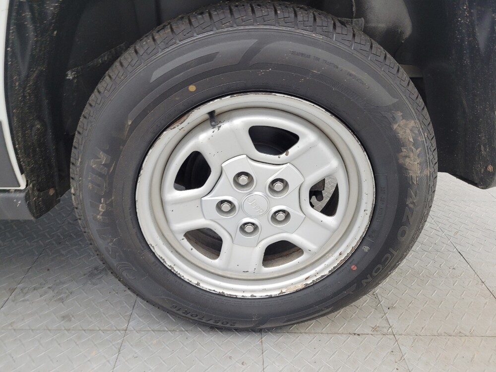 2015 Jeep Patriot in St. Louis, MO 63136 - 18093630 31