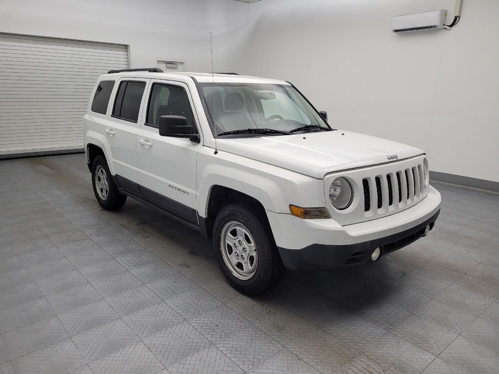 2015 Jeep Patriot in St. Louis, MO 63136 - 18093630 11