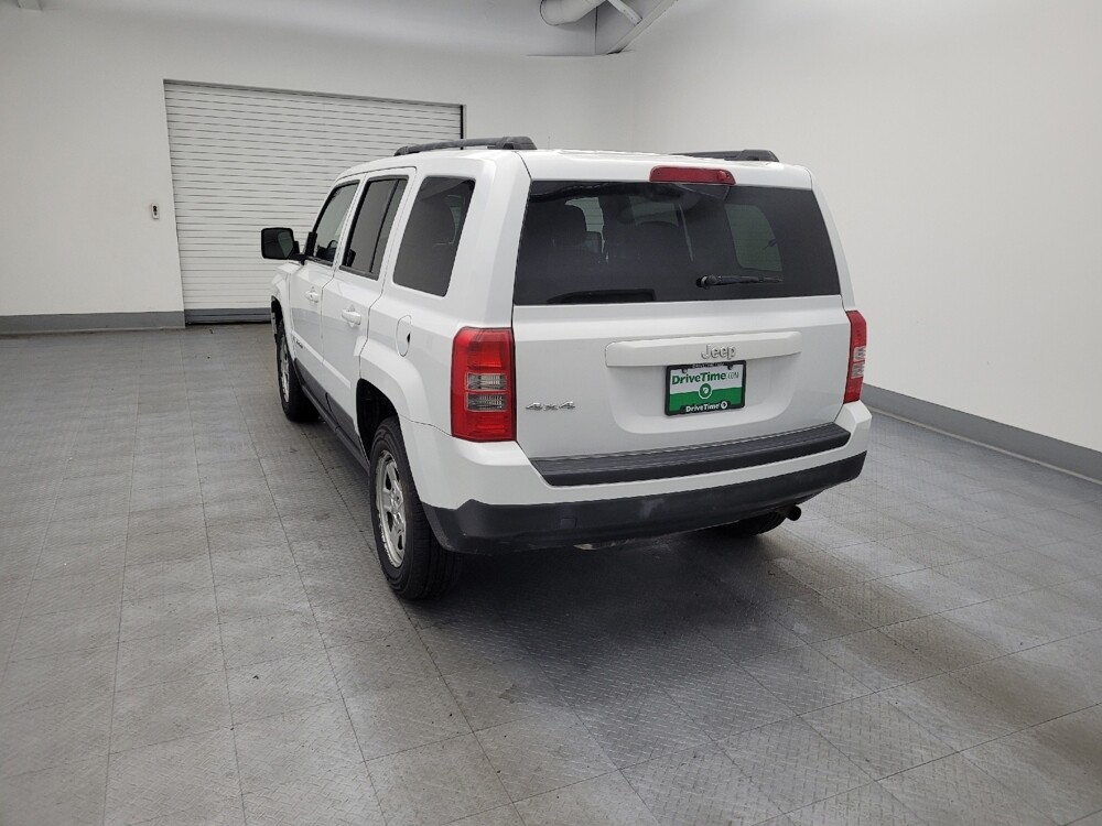 2015 Jeep Patriot in St. Louis, MO 63136 - 18093630 5