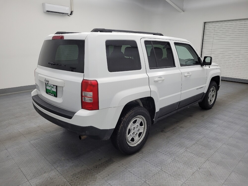 2015 Jeep Patriot in St. Louis, MO 63136 - 18093630 10