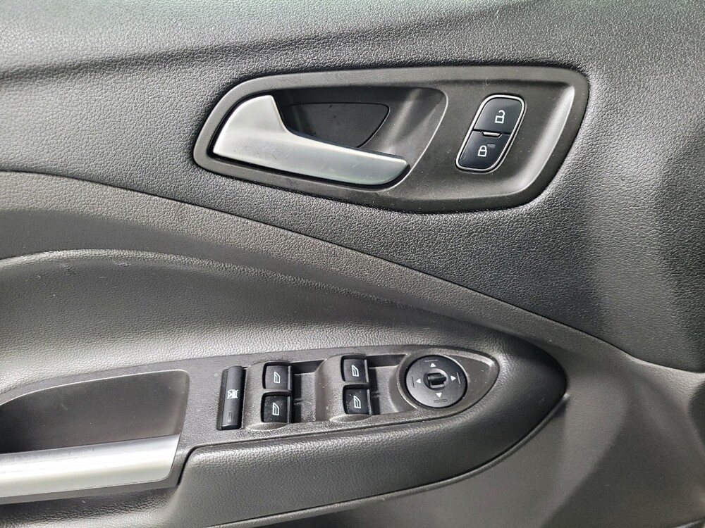 2018 Ford Escape in Pittsburgh, PA 15236 - 18093635 27