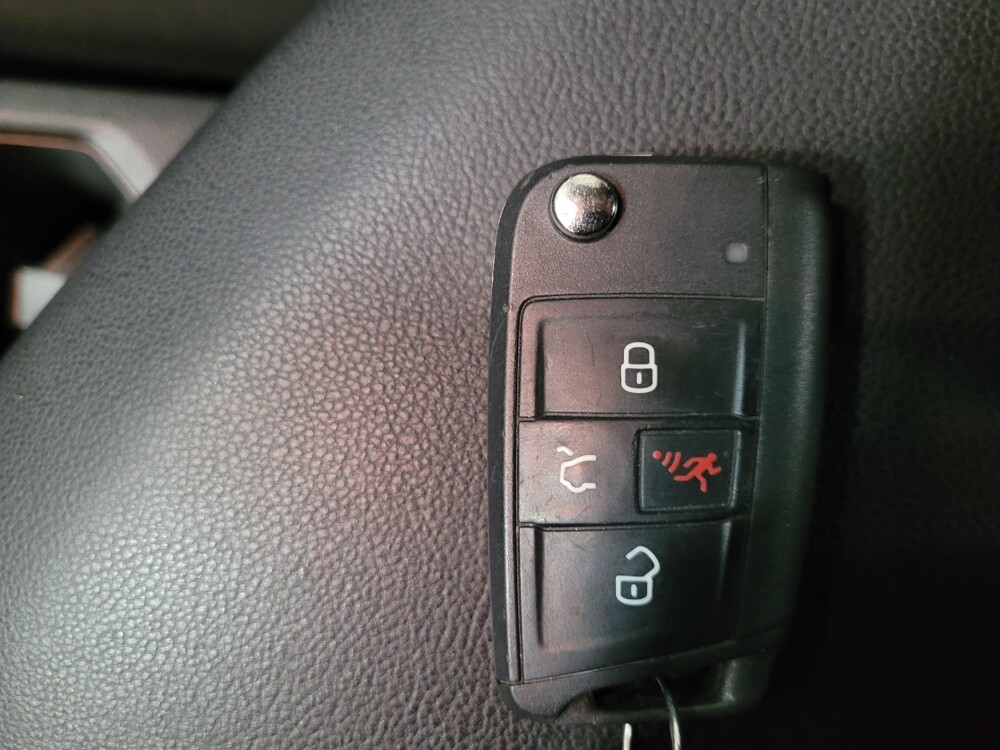 2019 Volkswagen Jetta in Glen Burnie, MD 21061 - 18093637 32