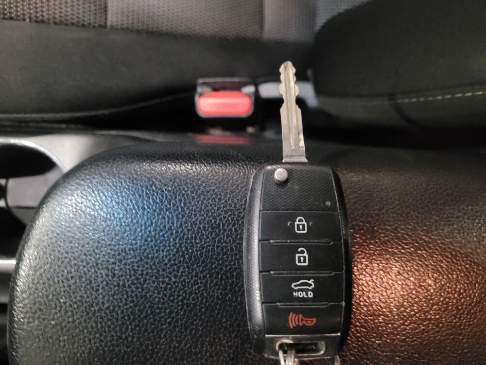 2018 Kia Forte in Laurel, MD 20724 - 18093641 32