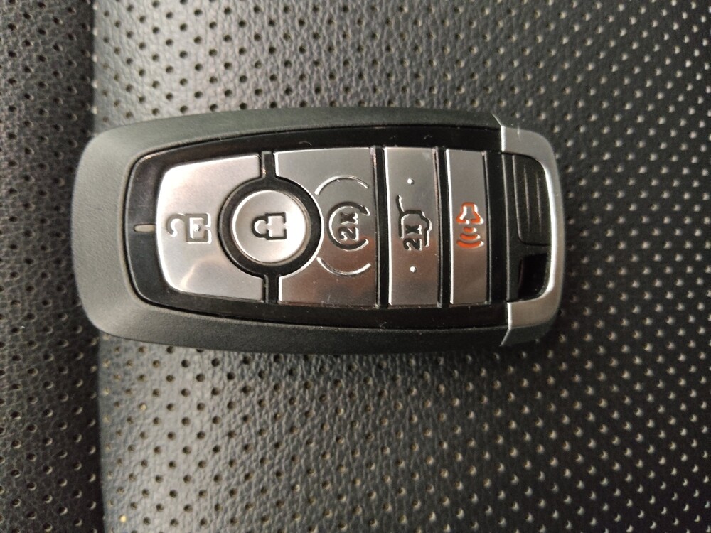 2021 Ford Escape in Gladstone, MO 64118 - 18093648 32