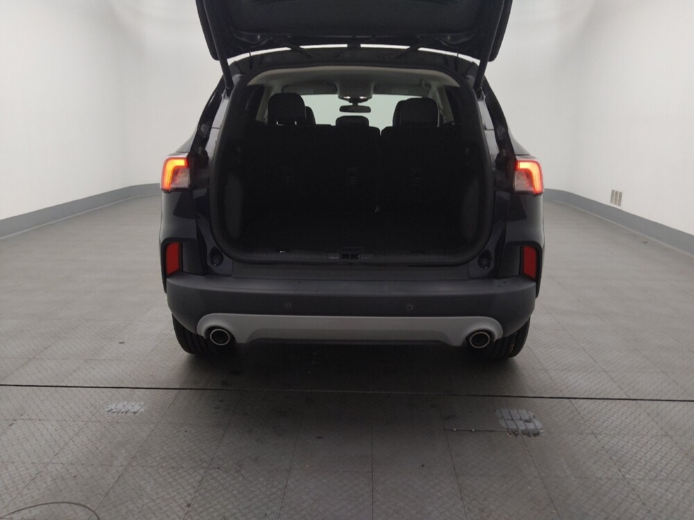 2021 Ford Escape in Gladstone, MO 64118 - 18093648 29