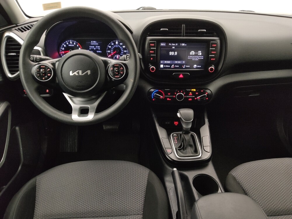2022 Kia Soul in Gladstone, MO 64118 - 18093649 22