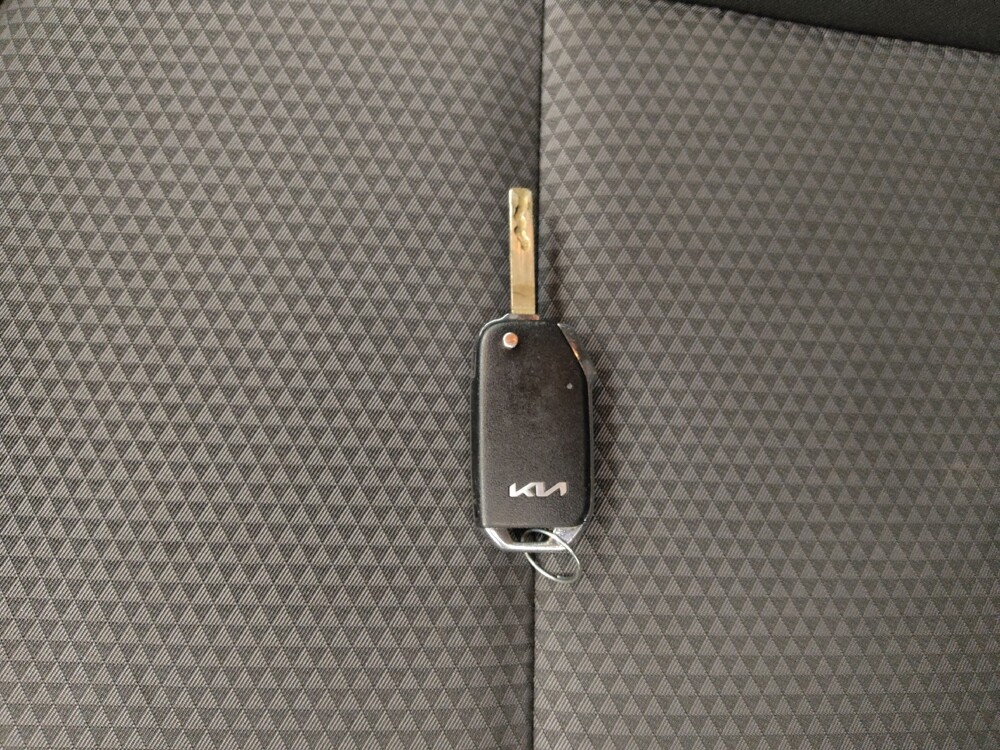 2022 Kia Soul in Gladstone, MO 64118 - 18093649 32