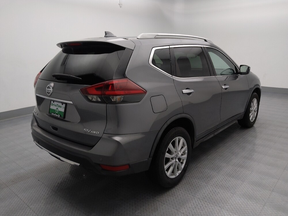 2020 Nissan Rogue in Gladstone, MO 64118 - 18093654 9