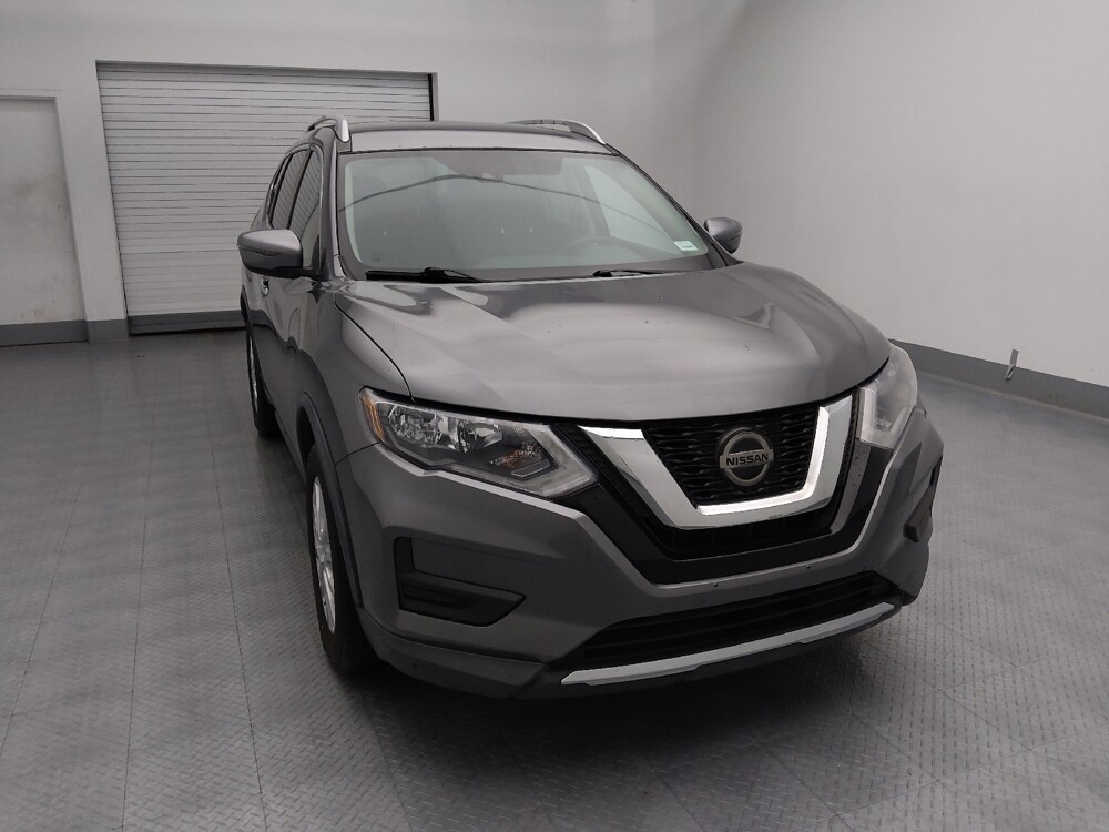 2020 Nissan Rogue in Gladstone, MO 64118 - 18093654 14