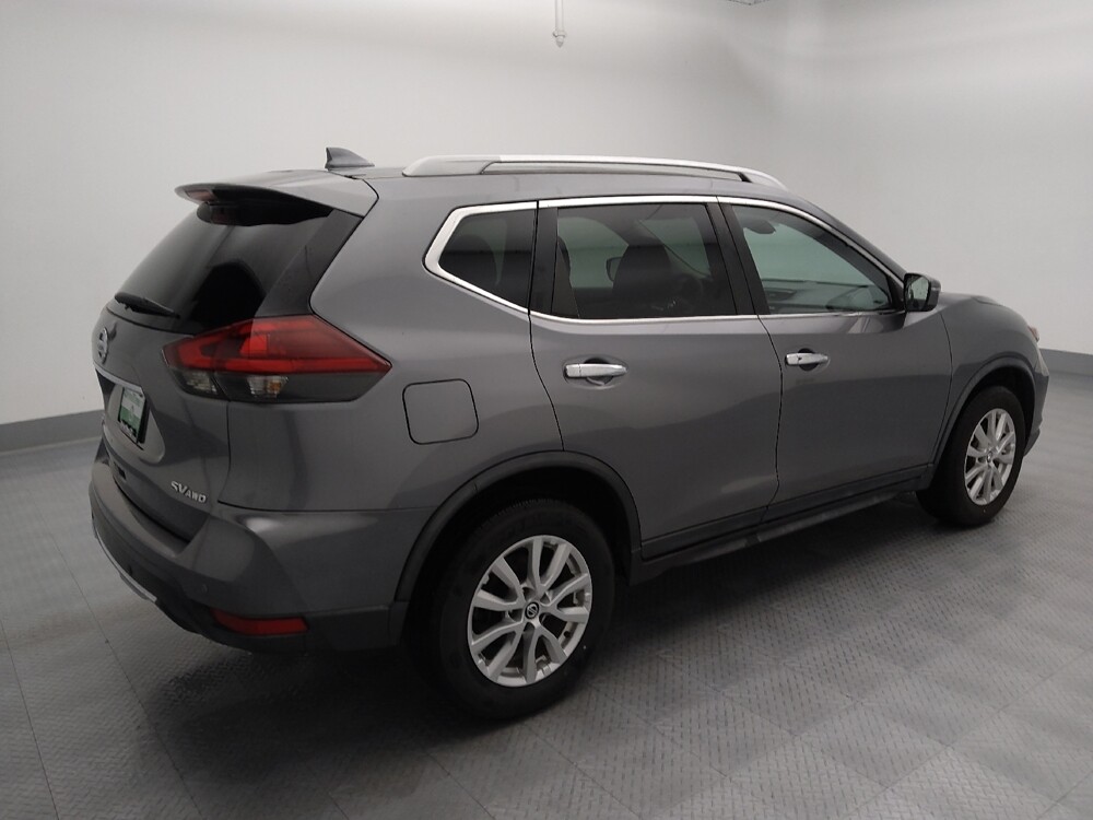 2020 Nissan Rogue in Gladstone, MO 64118 - 18093654 10