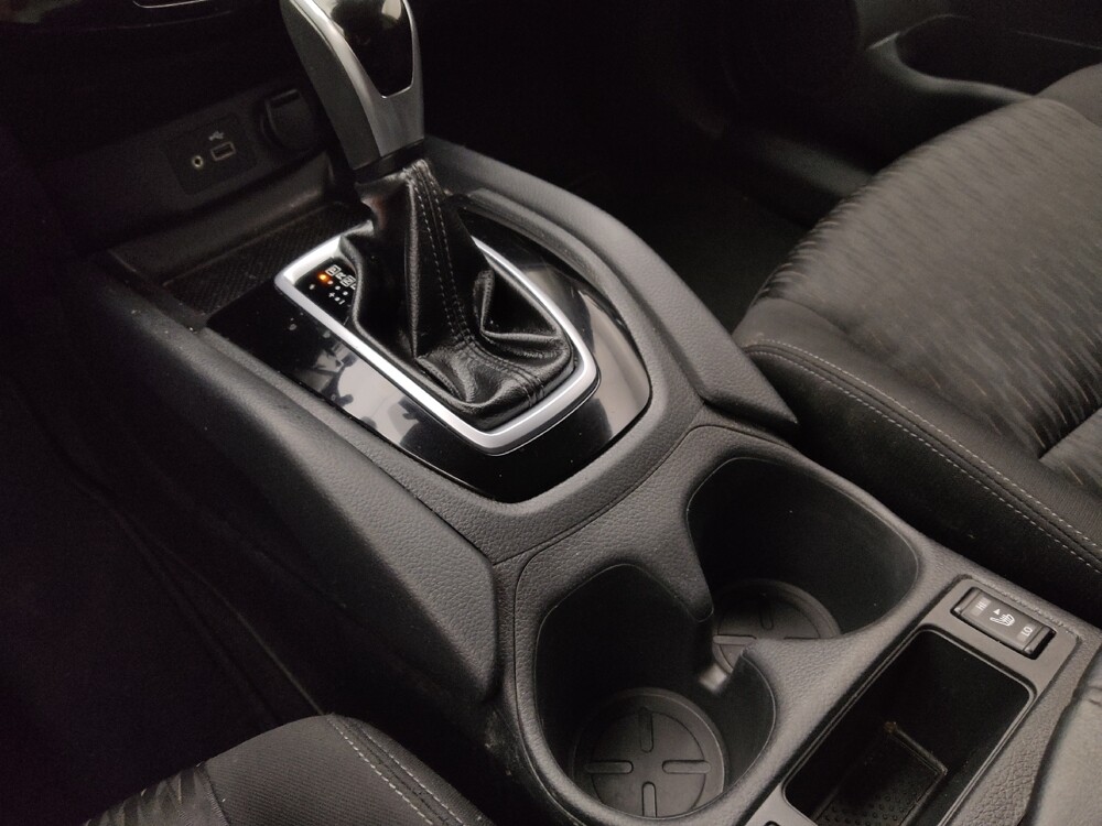 2020 Nissan Rogue in Gladstone, MO 64118 - 18093654 26