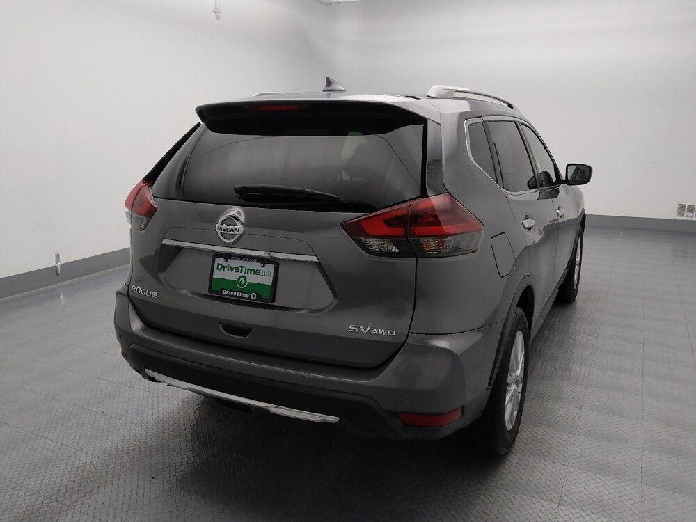 2020 Nissan Rogue in Gladstone, MO 64118 - 18093654 7