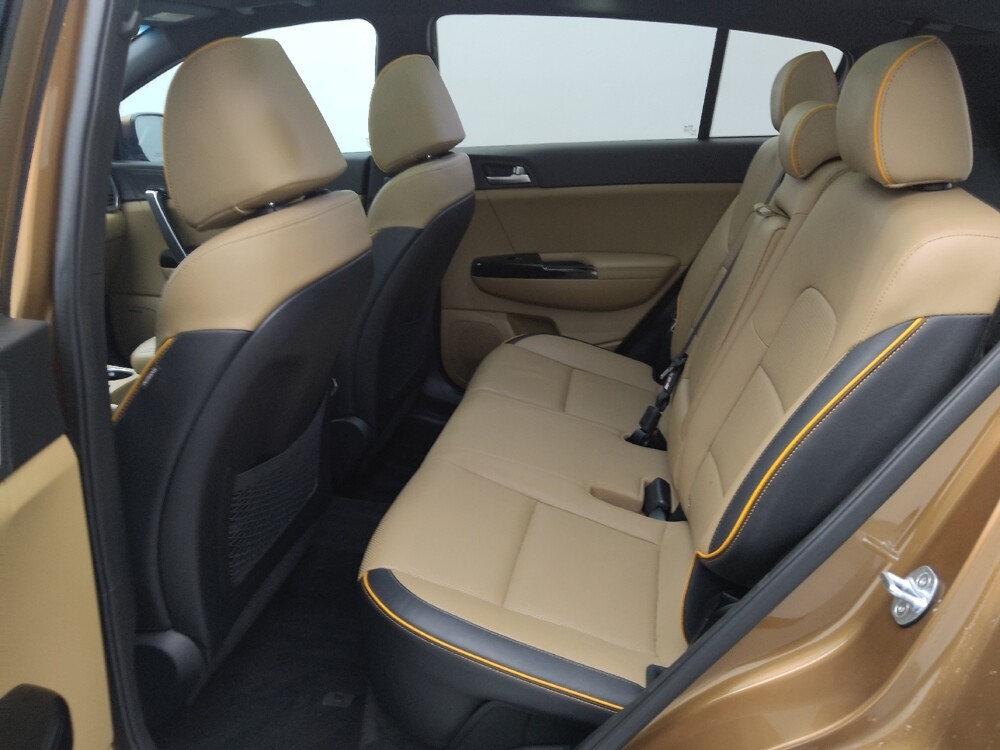 2017 Kia Sportage in Gladstone, MO 64118 - 18093655 18