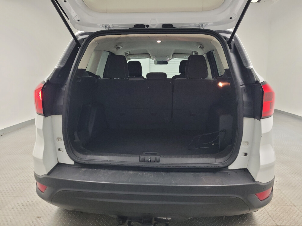 2019 Ford Escape in Grand Rapids, MI 49508 - 18093660 29