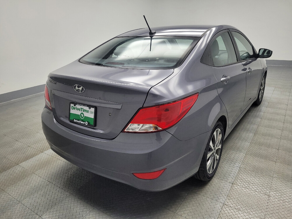 2017 Hyundai Accent in Des Moines, IA 50310 - 18093661 9