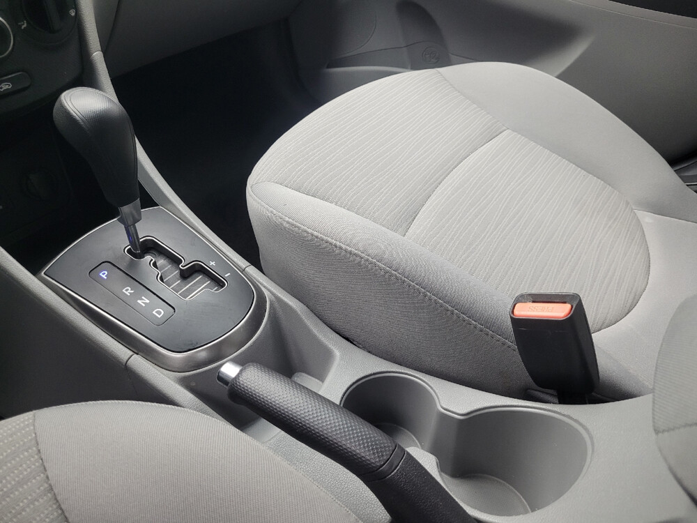 2017 Hyundai Accent in Des Moines, IA 50310 - 18093661 26