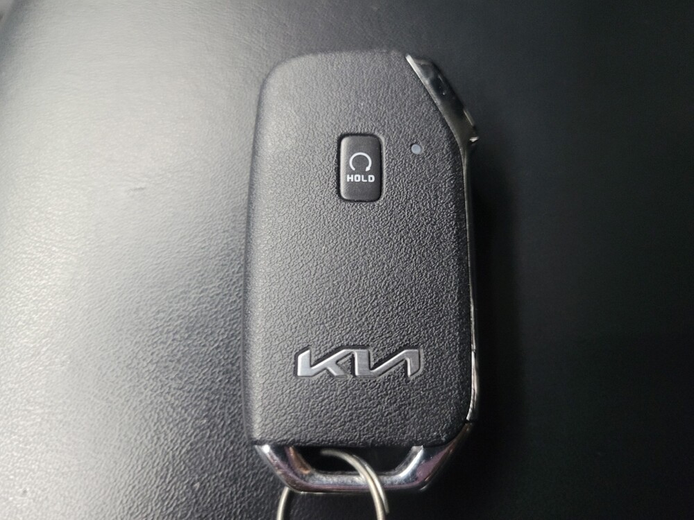 2022 Kia Telluride in Indianapolis, IN 46222 - 18093664 32