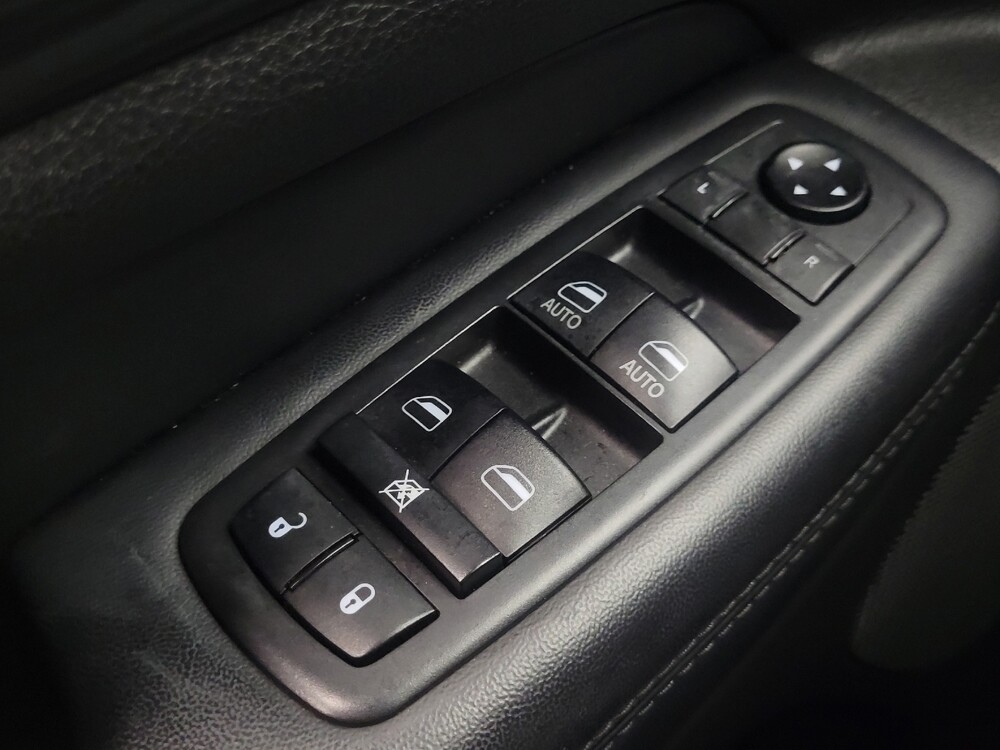 2019 Jeep Grand Cherokee in Mishawaka, IN 46545 - 18093665 27