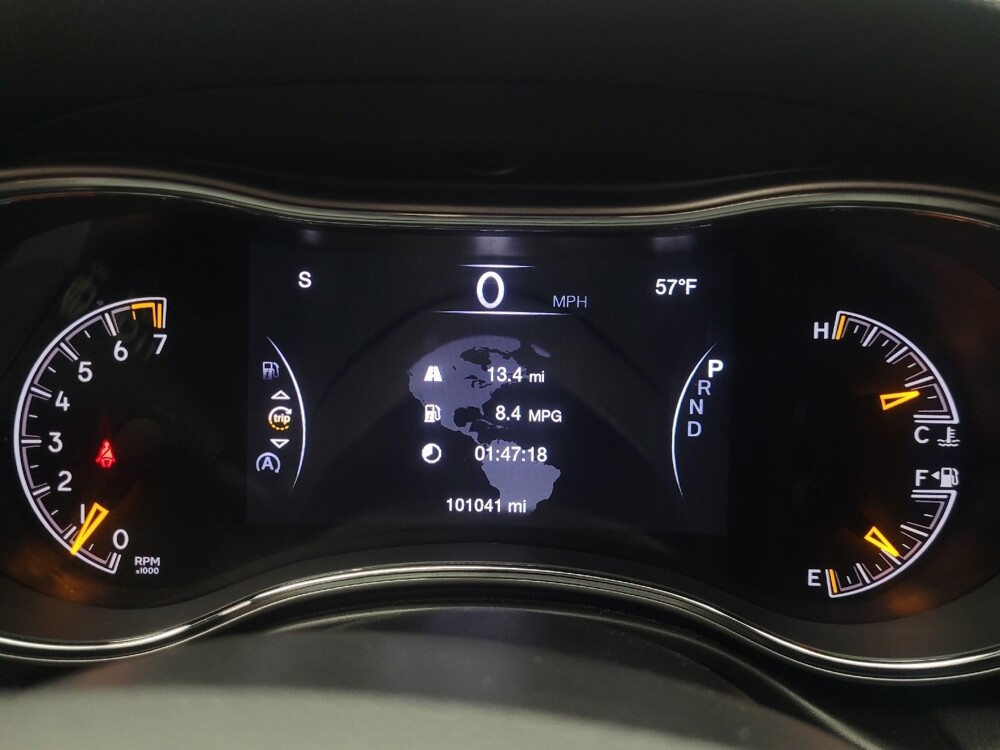 2019 Jeep Grand Cherokee in Mishawaka, IN 46545 - 18093665 23