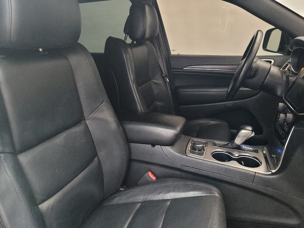 2020 Jeep Grand Cherokee in Gainesville, FL 32609 - 18093667 21