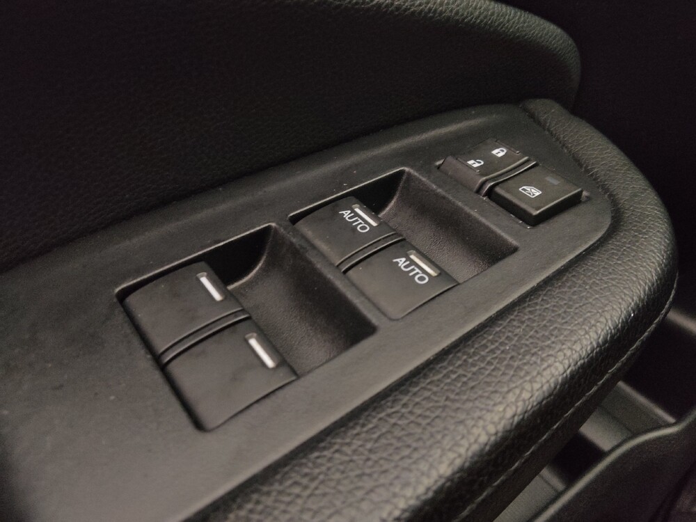 2017 Honda Pilot in Jacksonville, FL 32210 - 18093670 27