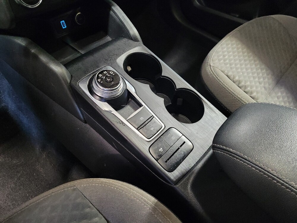 2020 Ford Escape in Jacksonville, FL 32210 - 18093673 26