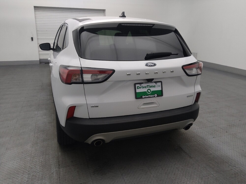 2020 Ford Escape in Jacksonville, FL 32210 - 18093673 6