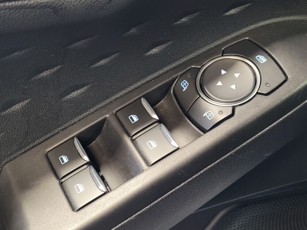 2020 Ford Escape in Jacksonville, FL 32210 - 18093673 27