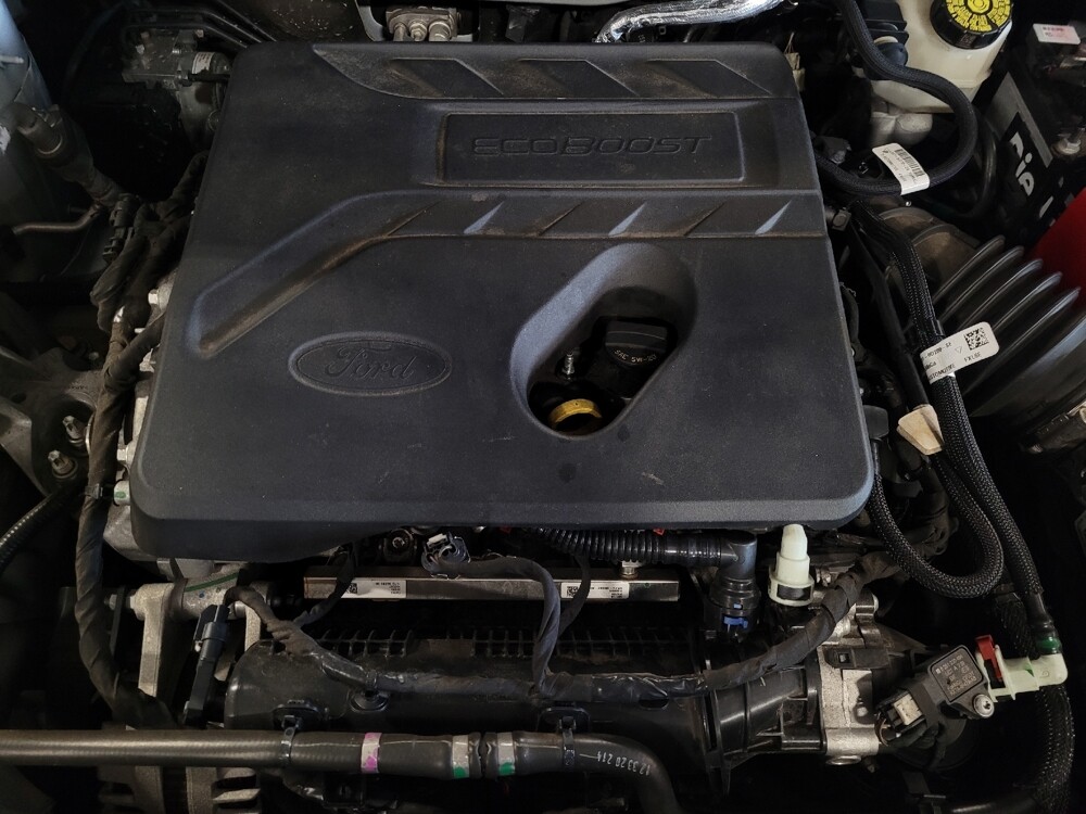 2020 Ford Escape in Jacksonville, FL 32210 - 18093673 30