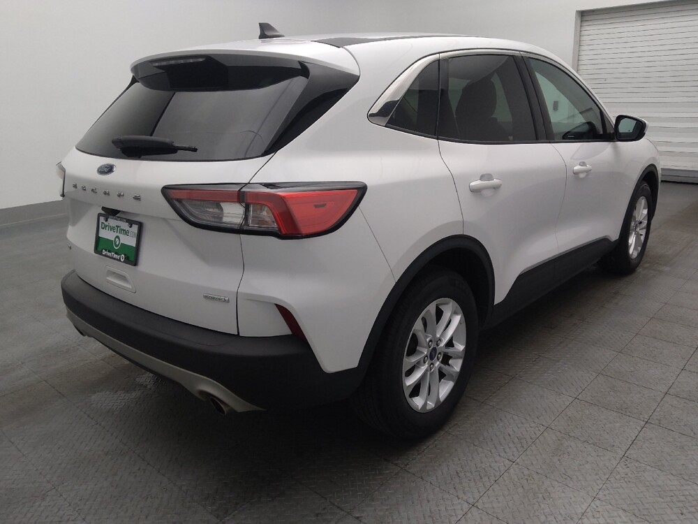 2020 Ford Escape in Jacksonville, FL 32210 - 18093673 9